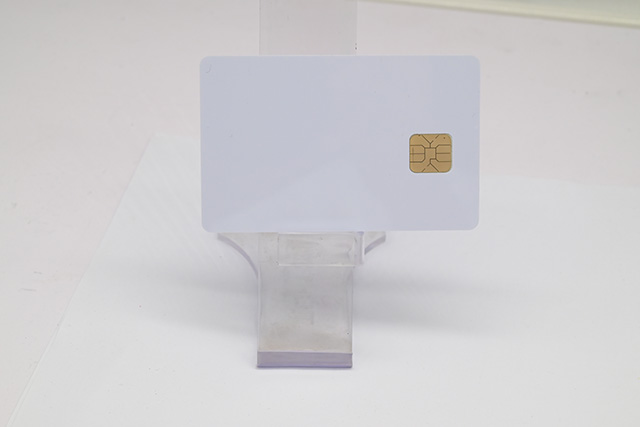 接觸式IC卡與磁條卡相比較有著怎樣的優勢