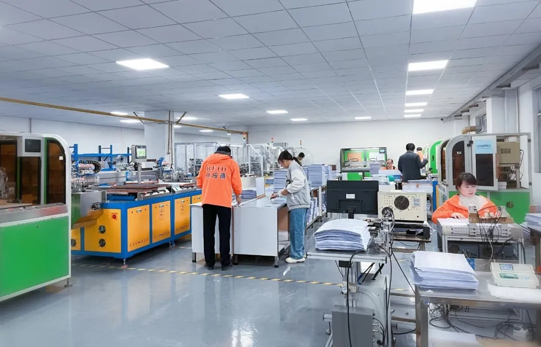 卡立方集團(tuán)