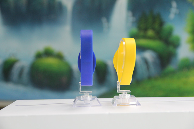 產(chǎn)品設(shè)計(jì)選用硅膠腕帶材料的9大優(yōu)勢