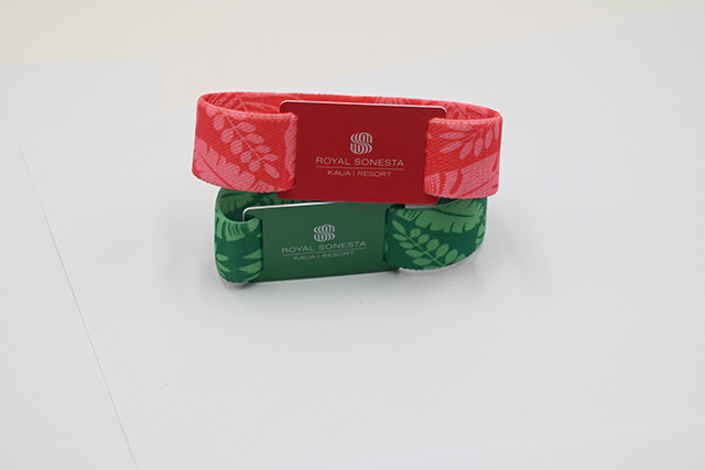 內(nèi)蒙古巴彥淖爾的醫(yī)院在和信達智能卡公司定制了一批磁條醫(yī)院就診卡