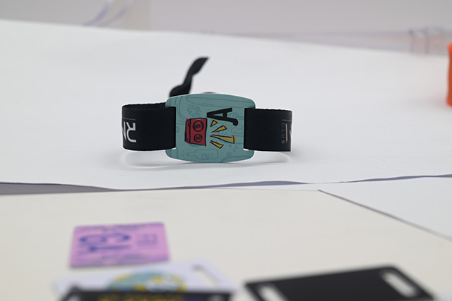 創新用校園IC卡防止校園暴力事件